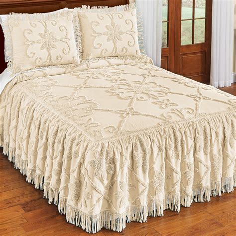 old fashioned chenille bedspreads